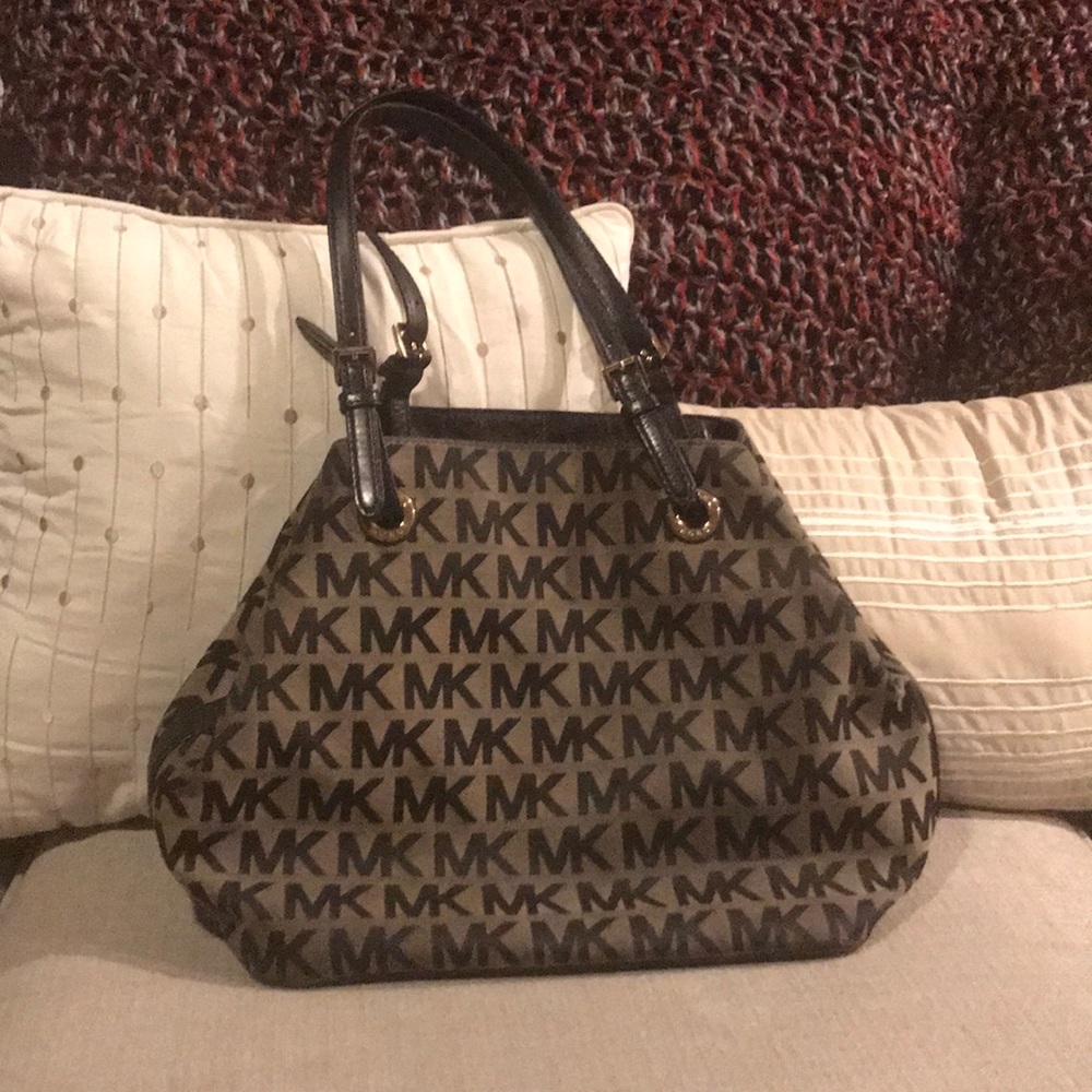 Michael Kors Two tone hobo style